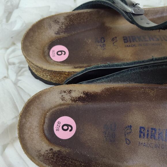 Birkenstock Gizeh Sandals Womens Size 9 Silver Metallic Thong Comfort EU 40 - Picture 11 of 16